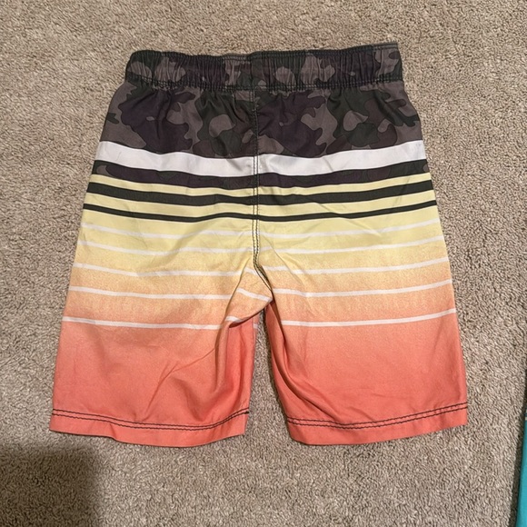 Kids Multicolor Swim Shorts. 2 items. EUC. - Picture 8 of 16